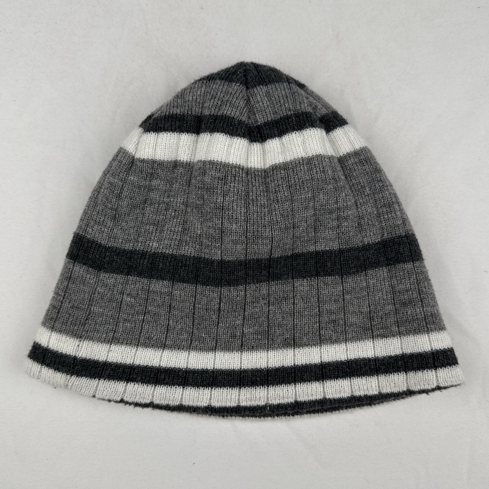BKE Buckle Reversible Knit Beanie Hat Gray Black White Striped Skull Cap
